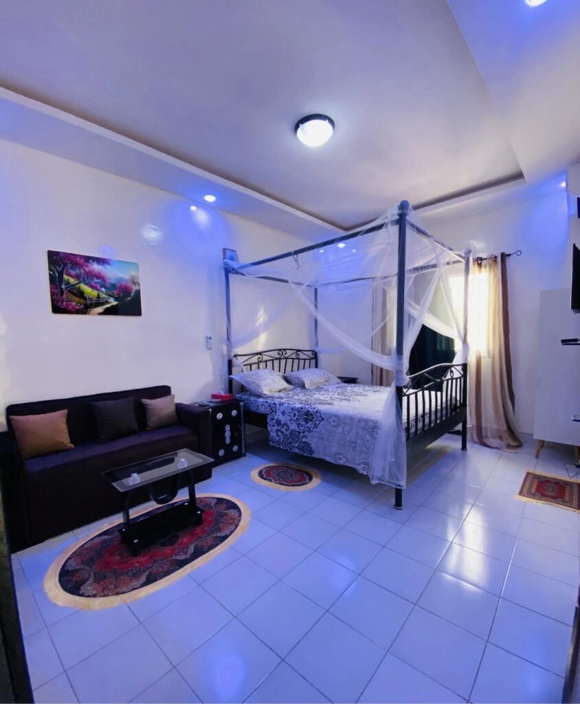 Studio meublé Dakar salon spacieux DakarStays